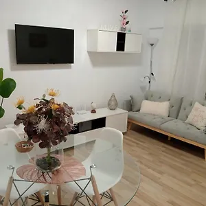 Apartamento Amor, Emoción Y Más, Auténtico Céntrico Climatizado,con Wifi, Cercano A La Catedral Y Estaciones, Córdoba